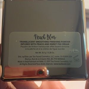 Too Faced Makeup - Too faced peach blur powder Too Faced Makeup - Too faced peach blur powder